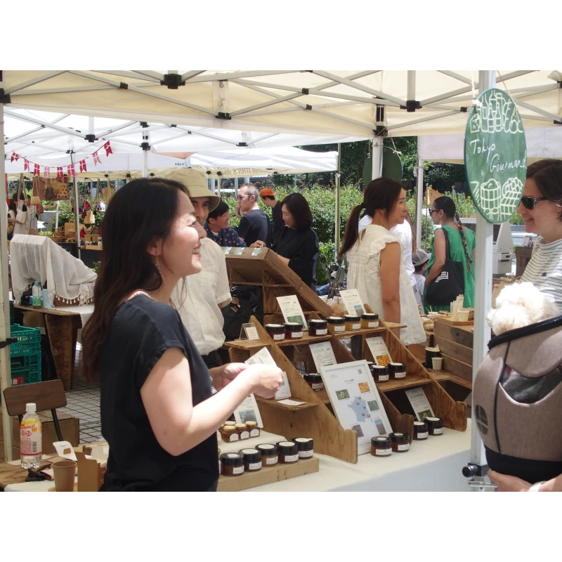 Tokyo Gourmand stall at Aoyama Farmers Market World Bee Day 2024