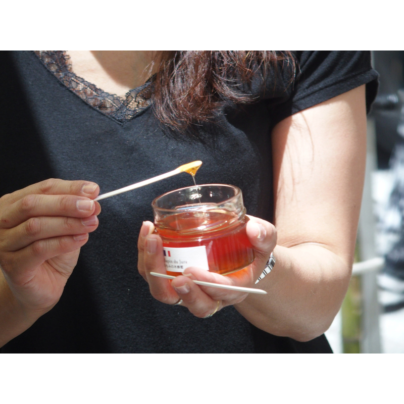 Tokyo Gourmand honey tasting at Aoyama Farmers Market World Bee Day 2024
